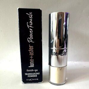 Lune Aster Translucent Powder 0.12oz Boxed
